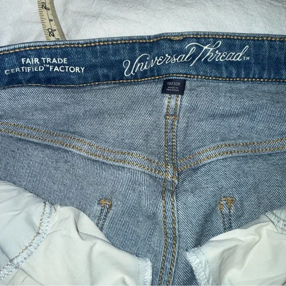 Highest Rise Wide Leg crop  Universal Thread Blue Ankle Jeans - Picture 3 of 6